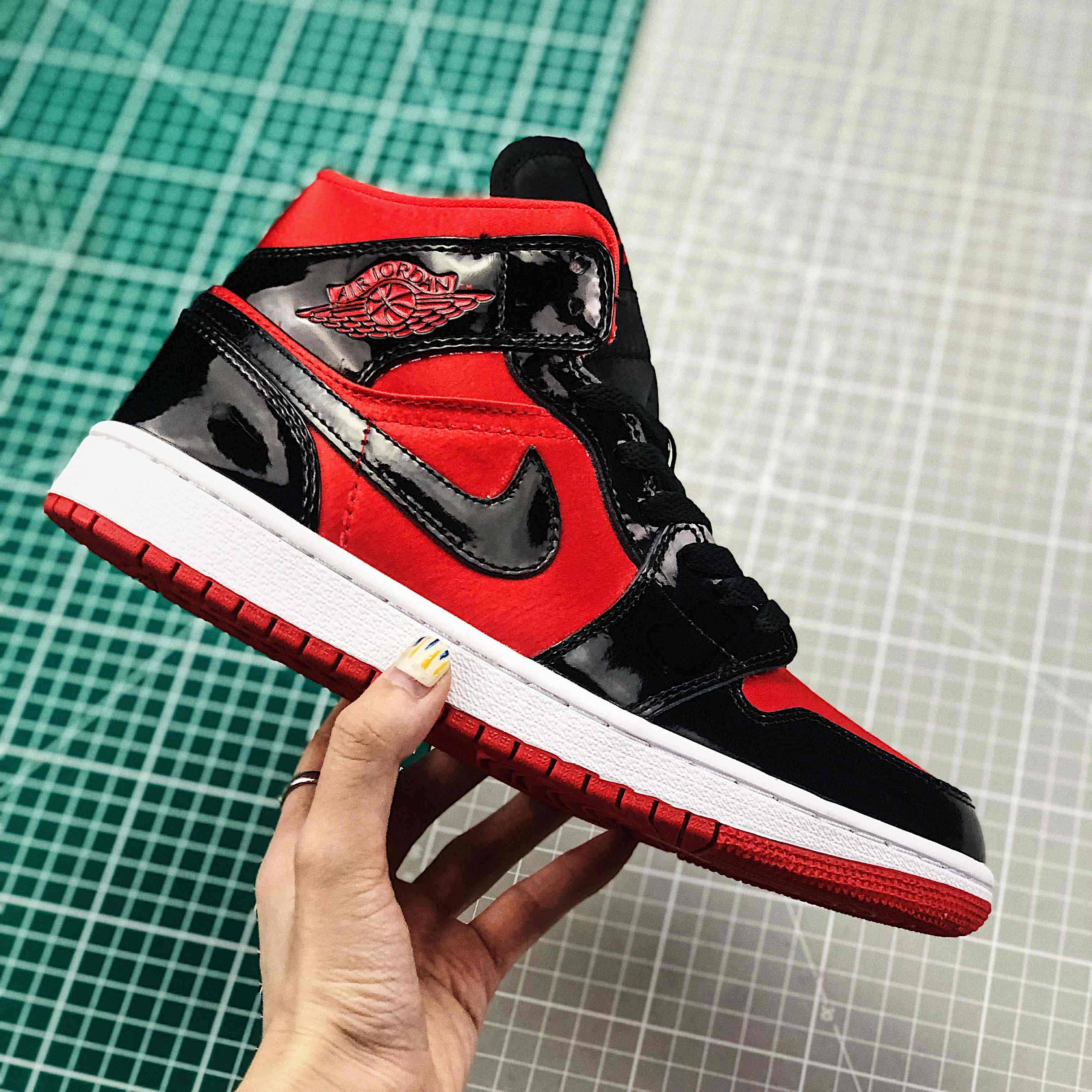 Jordan Air 1 Mid Black/Hot Punch BQ6472-600  - FashionPlug