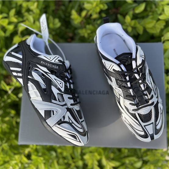 Balenciaga Drive Panelled Sneakers - FashionPlug