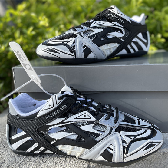 Balenciaga Drive Panelled Sneakers - FashionPlug