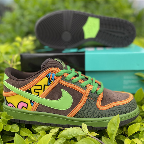 Nike SB Dunk Low 'De La Soul' 789841 332 - FashionPlug