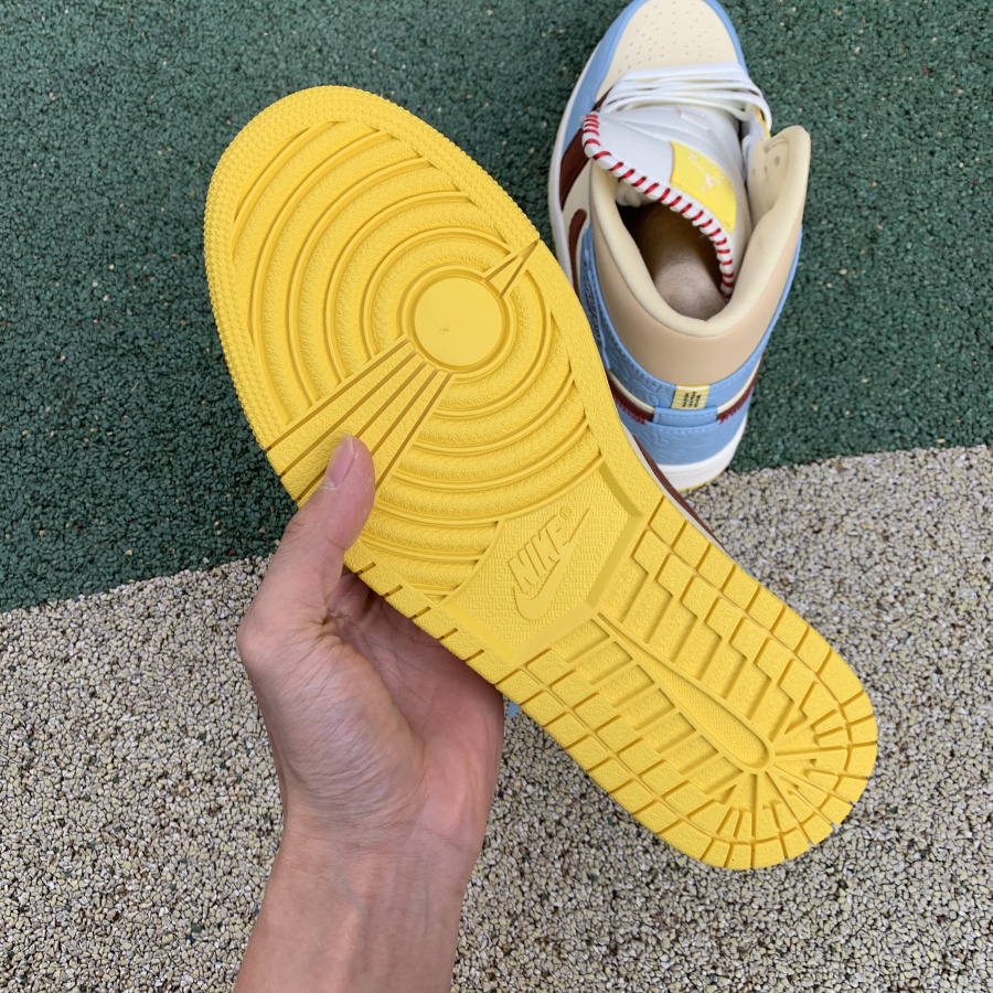 Jordan  Air 1 Mid CU2803-200 - FashionPlug