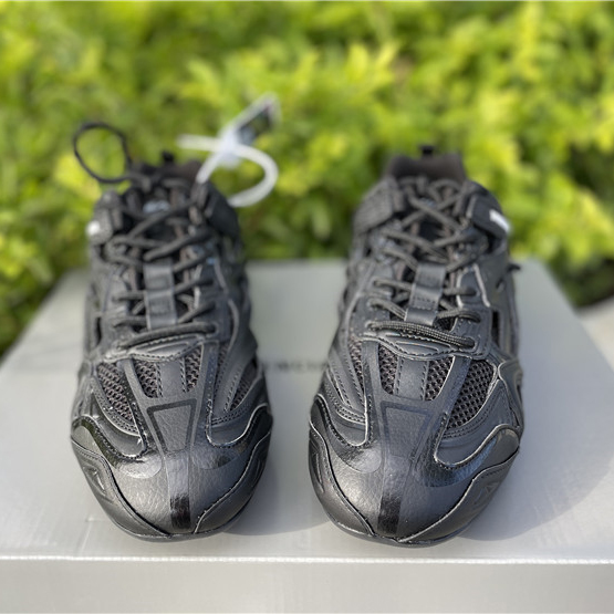 Balenciaga Black Drive Sneakers - FashionPlug