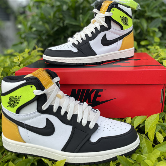 Jordan Air 1 High OG Volt Gold Sail 555088-118 - FashionPlug
