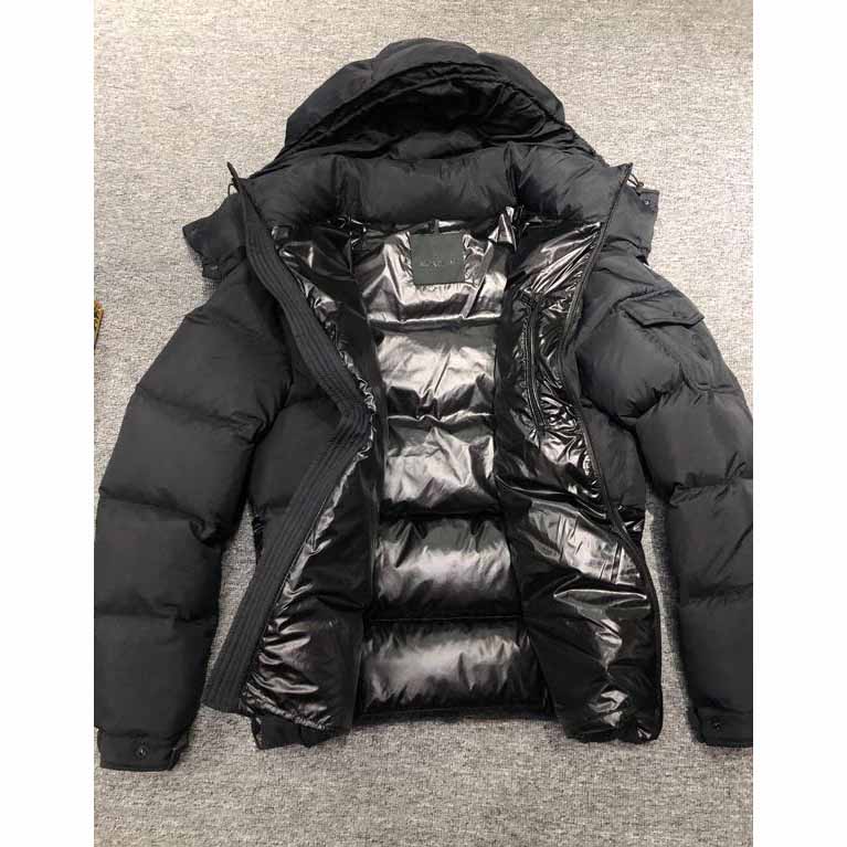 Moncler Maures Logo-print Quilted Down Jacket - FashionPlug