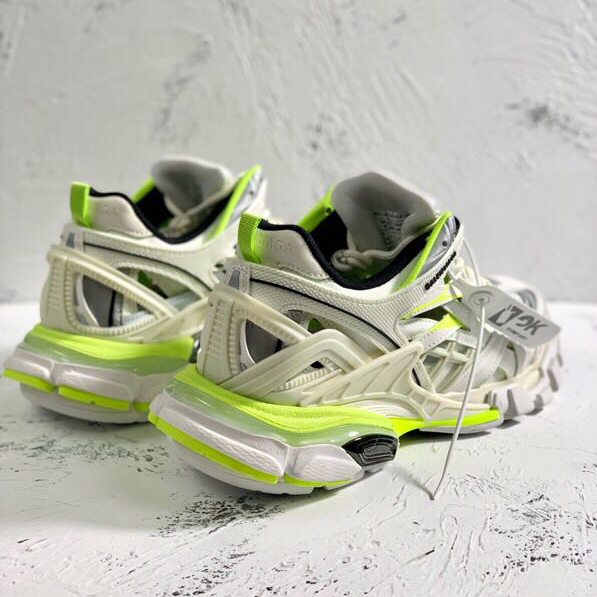 Balenciaga Track.2 Sneakers - FashionPlug