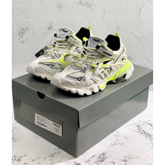 Balenciaga Track.2 Sneakers - FashionPlug