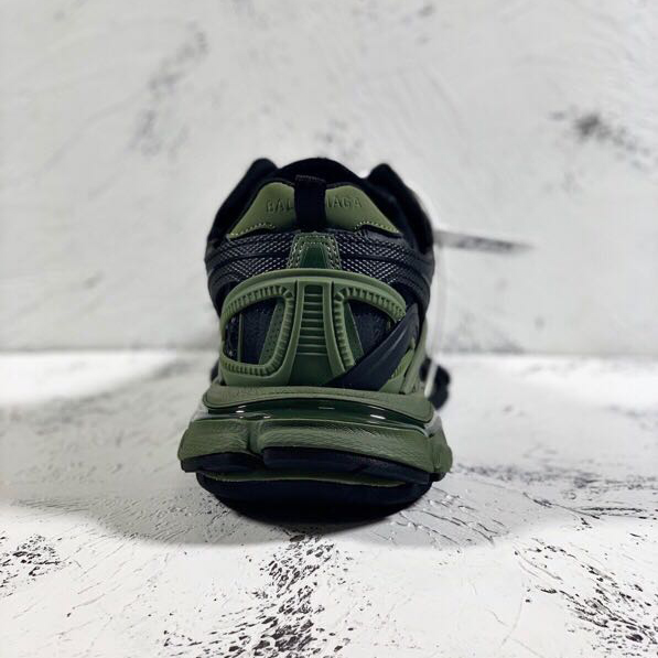 Balenciaga Track.2 Sneakers - FashionPlug