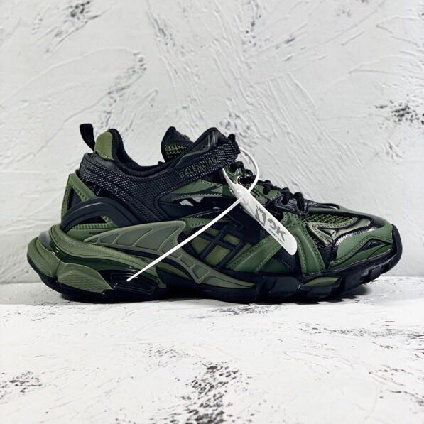 Balenciaga Track.2 Sneakers - FashionPlug