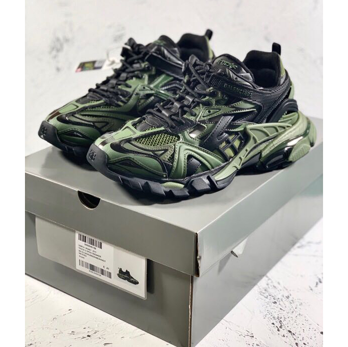 Balenciaga Track.2 Sneakers - FashionPlug