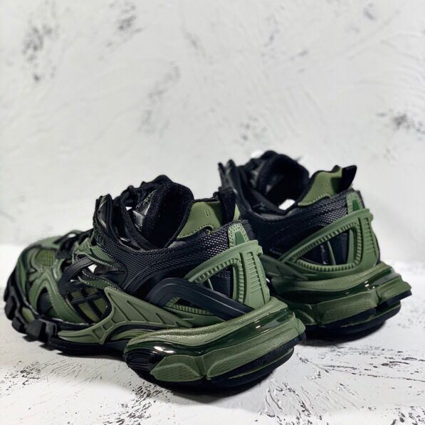 Balenciaga Track.2 Sneakers - FashionPlug