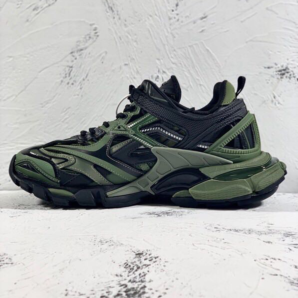 Balenciaga Track.2 Sneakers - FashionPlug