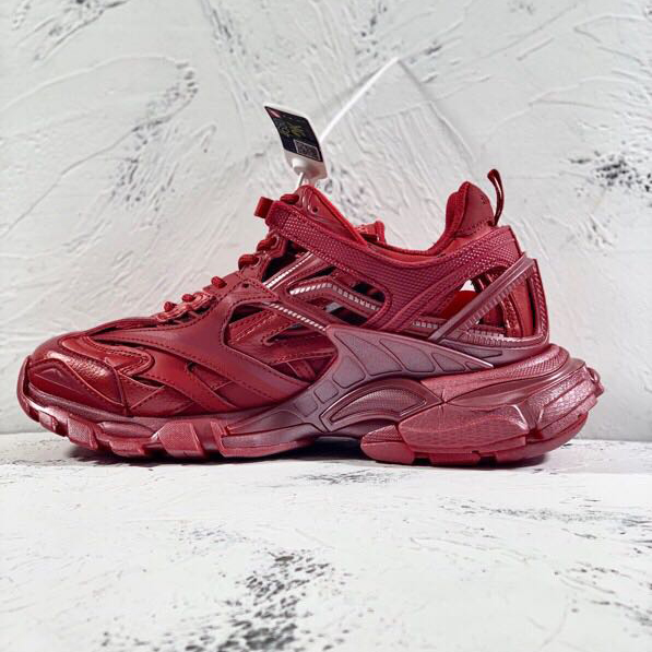 Balenciaga Track.2 Sneakers - FashionPlug