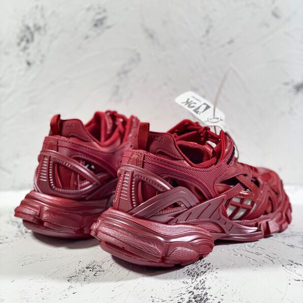 Balenciaga Track.2 Sneakers - FashionPlug