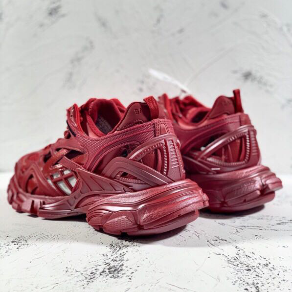 Balenciaga Track.2 Sneakers - FashionPlug