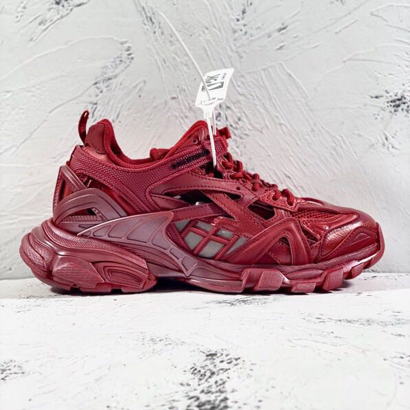 Balenciaga Track.2 Sneakers - FashionPlug