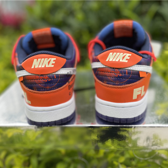 Nike SB Dunk Low Sneakers - FashionPlug
