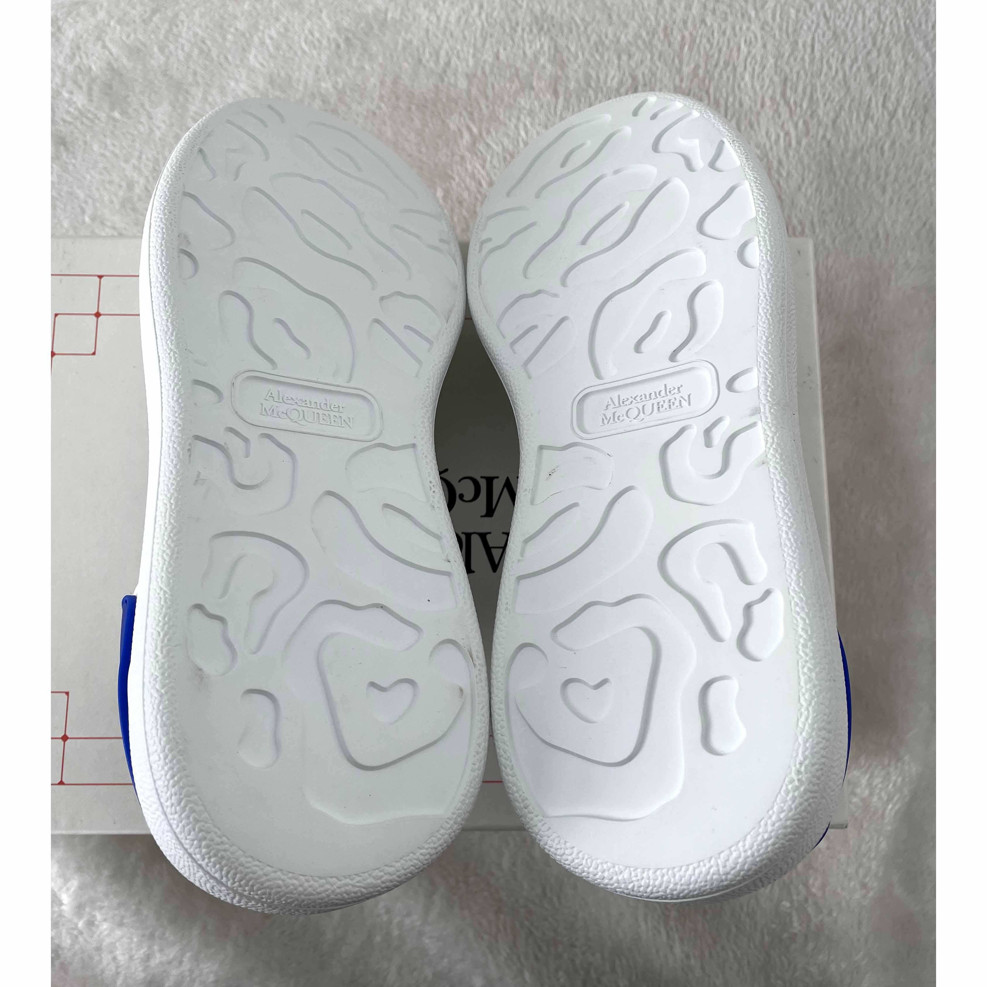Alexander Mqueen Low-Top Air Platform Leather Sneakers    - FashionPlug