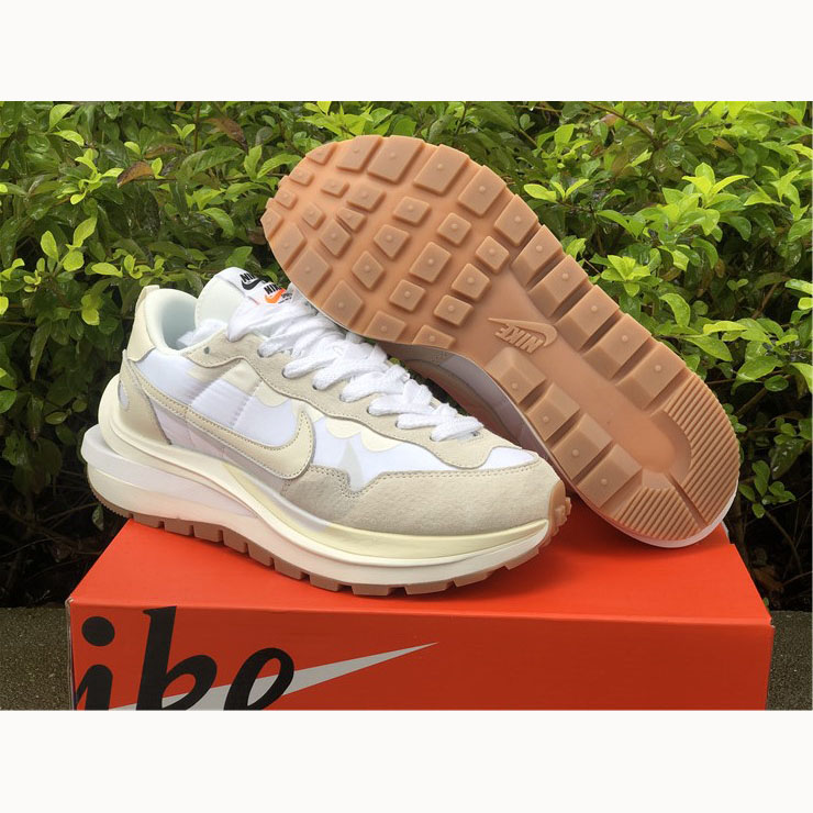 Sacai X Nike Pegasus VaporFly SP - FashionPlug