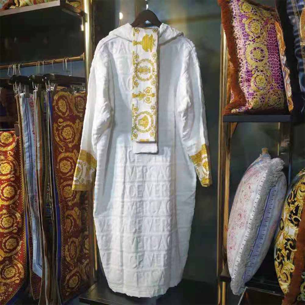 Versace Palazzo Logo Jacquard White Bathrobe - FashionPlug