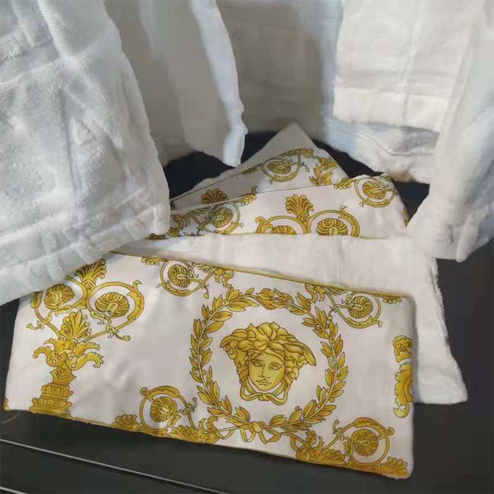 Versace Palazzo Logo Jacquard White Bathrobe - FashionPlug