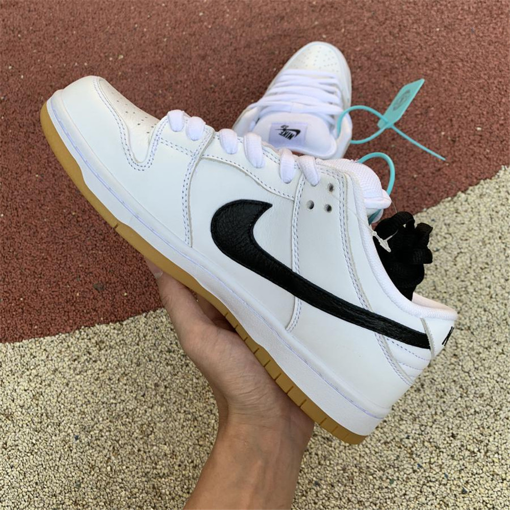 Nike SB Dunk low Low-Top Sneaker - FashionPlug