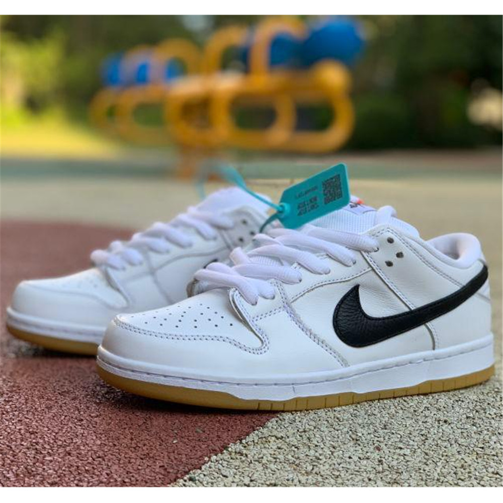 Nike SB Dunk low Low-Top Sneaker - FashionPlug