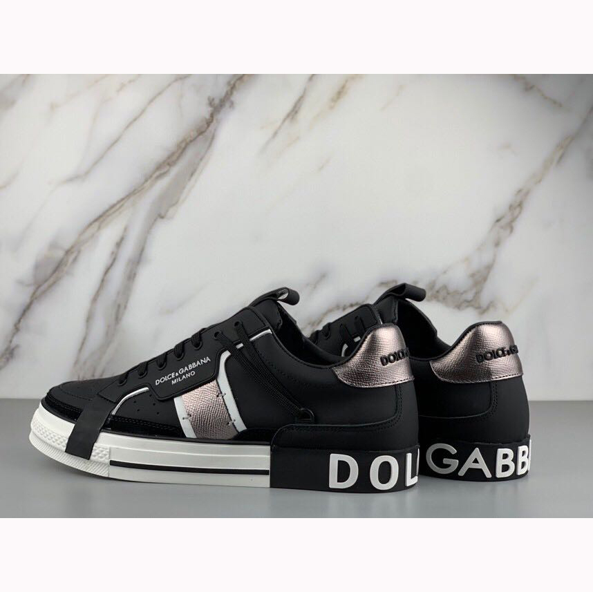 Dolce & Gabbana Calfskin 2Zero Custom Sneakers In Black - FashionPlug