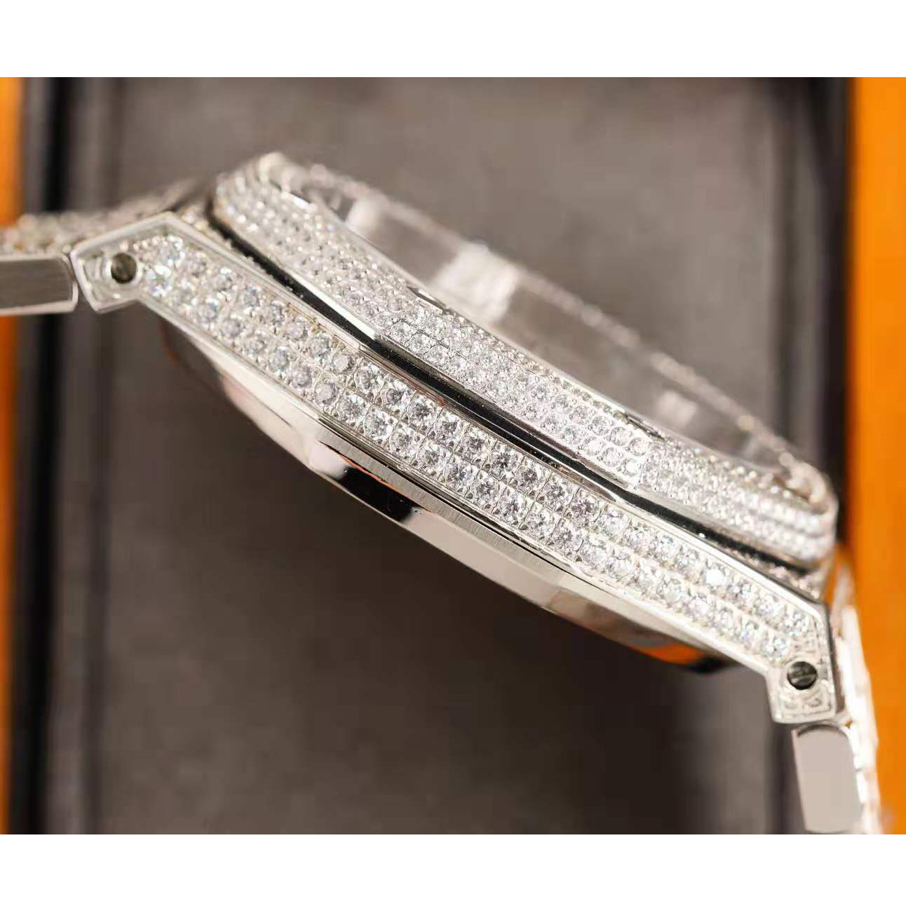 High Quality Watch  - FashionPlug