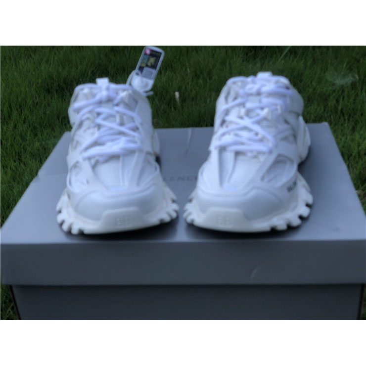 Balenciaga Men's Track Sneaker In White - FashionPlug