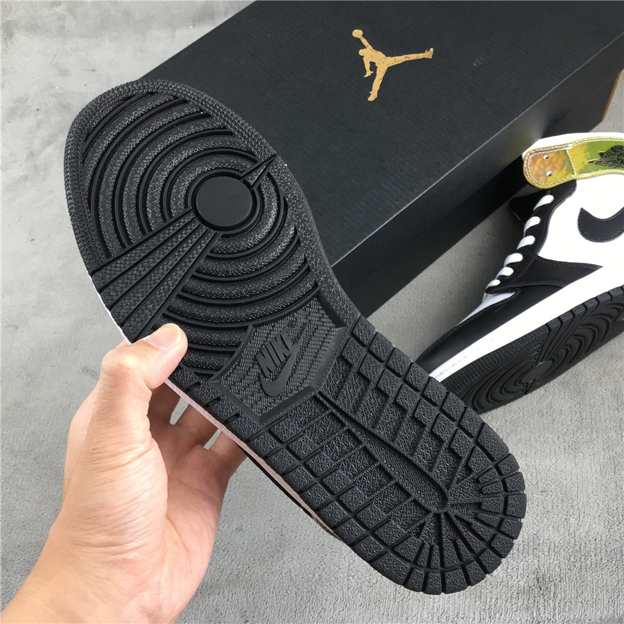 Jordan AJ1 Mid Heat Reactive DM7802-100 - FashionPlug