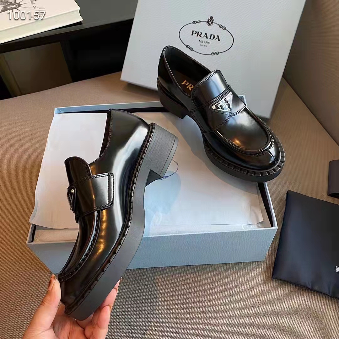 Prada Cloudbust Thunder Knit Sneakers - FashionPlug