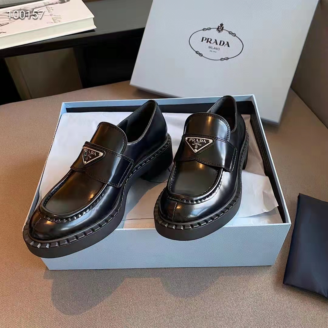 Prada Cloudbust Thunder Knit Sneakers - FashionPlug