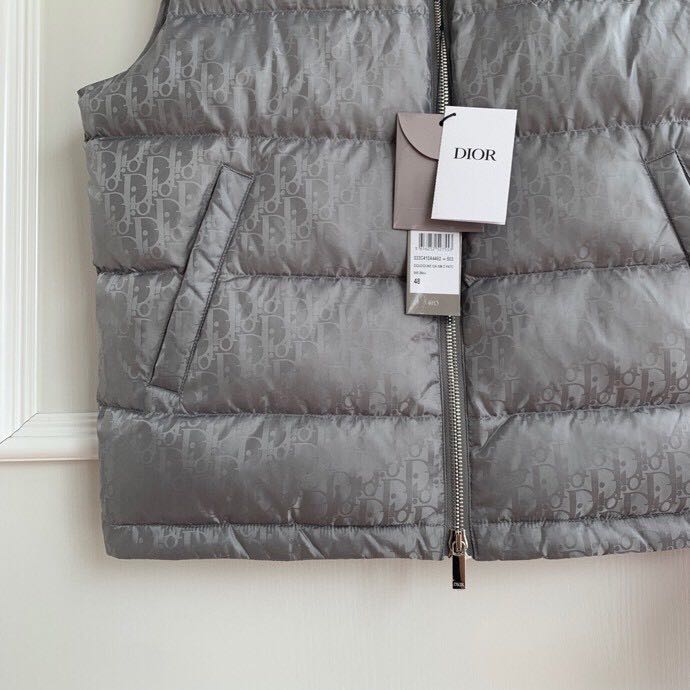Dior Oblique Down Vest - FashionPlug