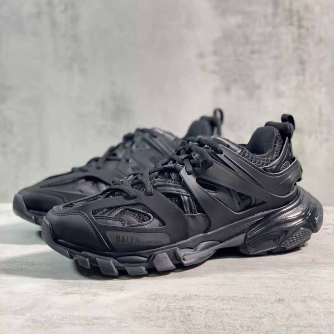Balenciaga Men's Track Sneaker In Black - FashionPlug