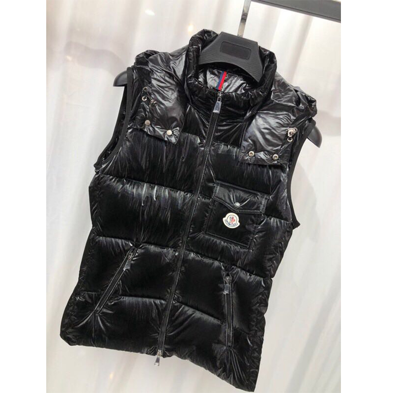 Moncler Diotis Vest In Black - FashionPlug
