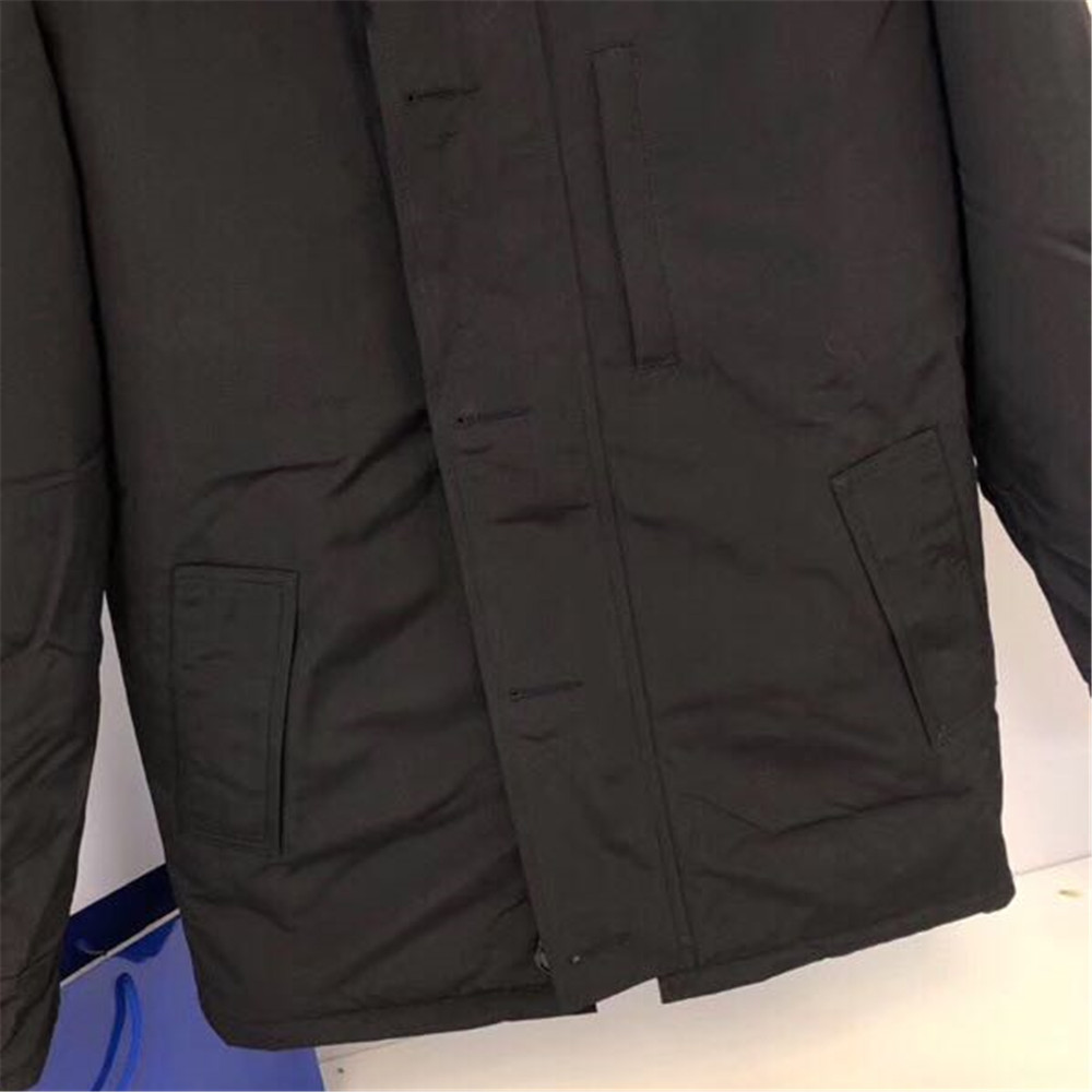 Canada Goose Men Padded Long Down Jacket In Black(06） - FashionPlug