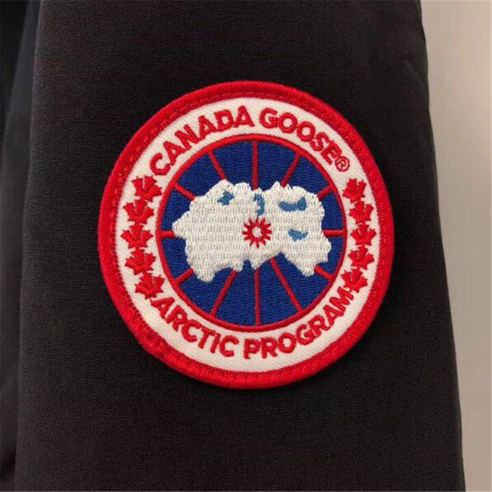 Canada Goose Men Padded Long Down Jacket In Black(06） - FashionPlug