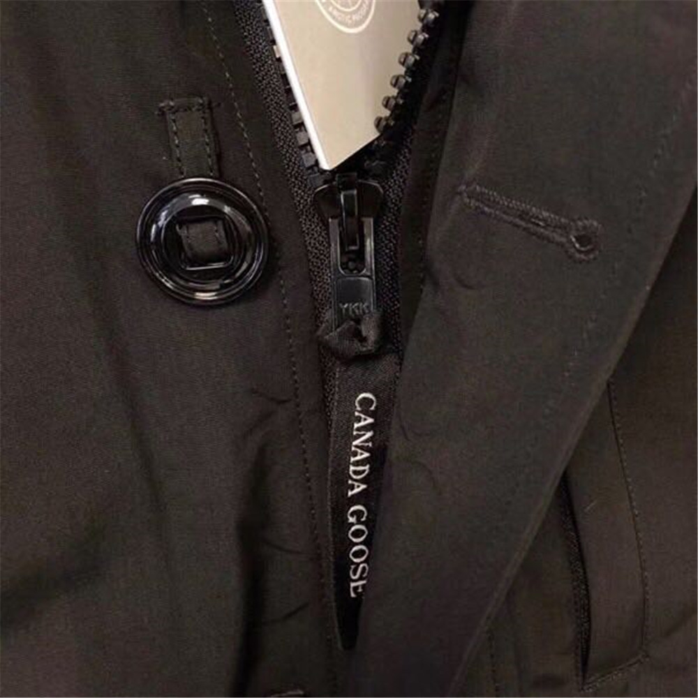 Canada Goose Men Padded Long Down Jacket In Black(06） - FashionPlug