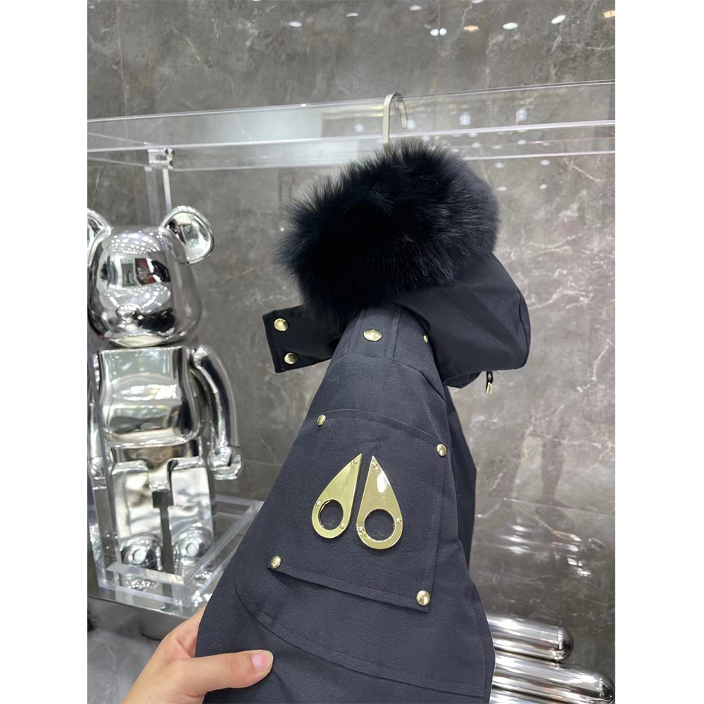 Moose Knuckles Stag Lake Parka - FashionPlug