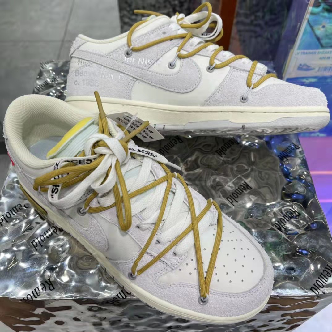 Nike  Dunk Low - FashionPlug