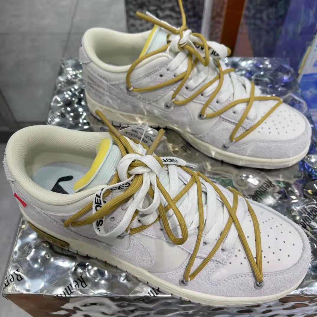 Nike  Dunk Low - FashionPlug