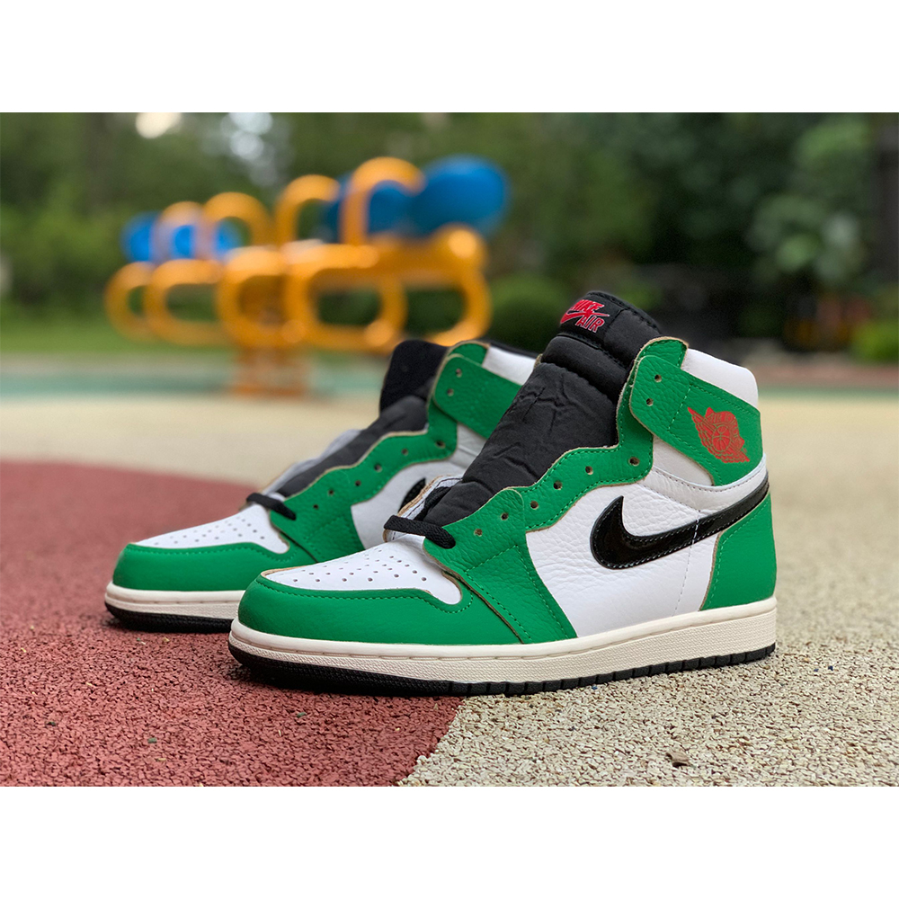 Jordan AJ1 High OG WMNS “Lucky Green” - FashionPlug
