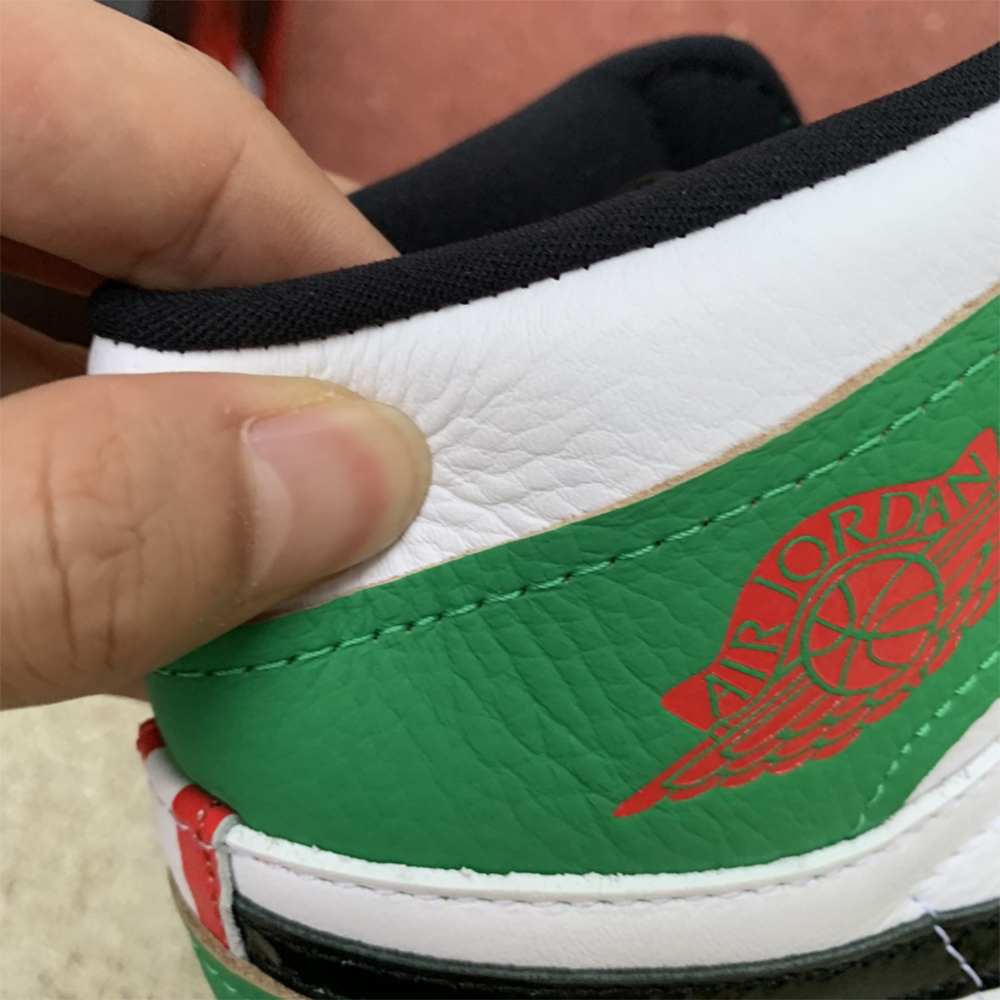 Jordan AJ1 High OG WMNS “Lucky Green” - FashionPlug