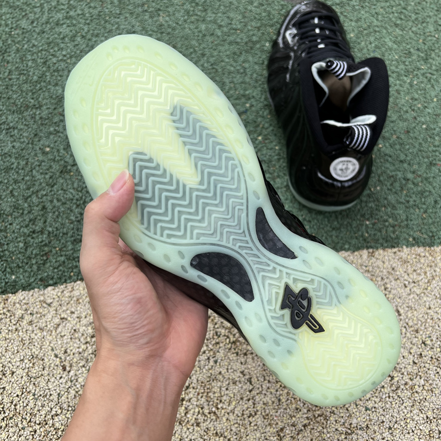Nike Air Posite One CV1766-001 - FashionPlug