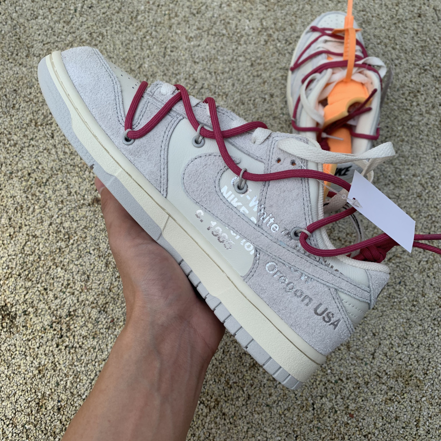 Nike Dunk Low  - FashionPlug