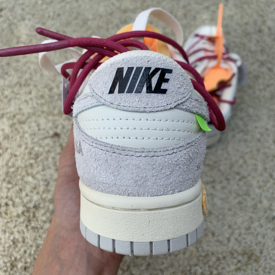 Nike Dunk Low  - FashionPlug