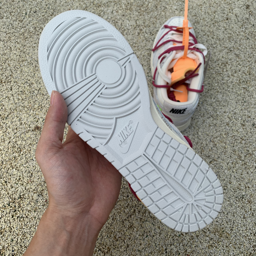 Nike Dunk Low  - FashionPlug