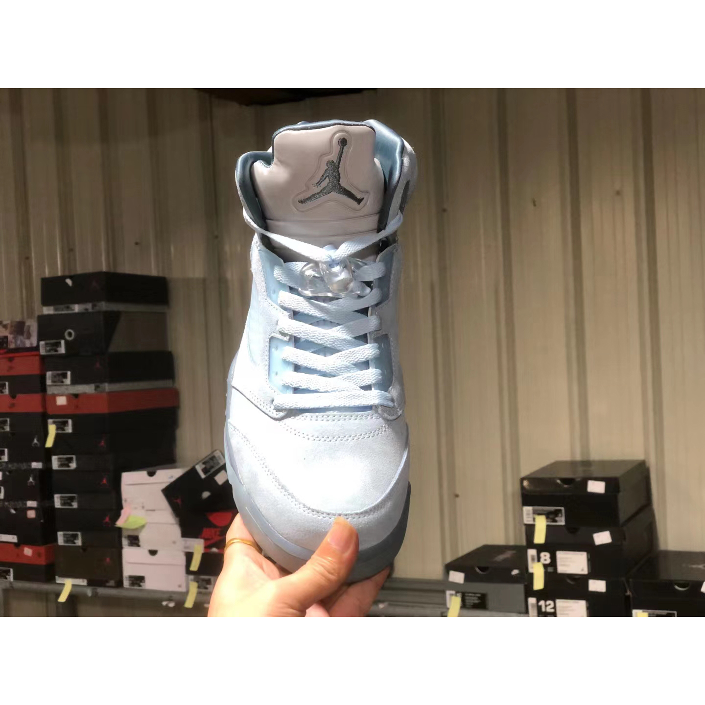 Jordan AJ5 “Blue Bird” - FashionPlug