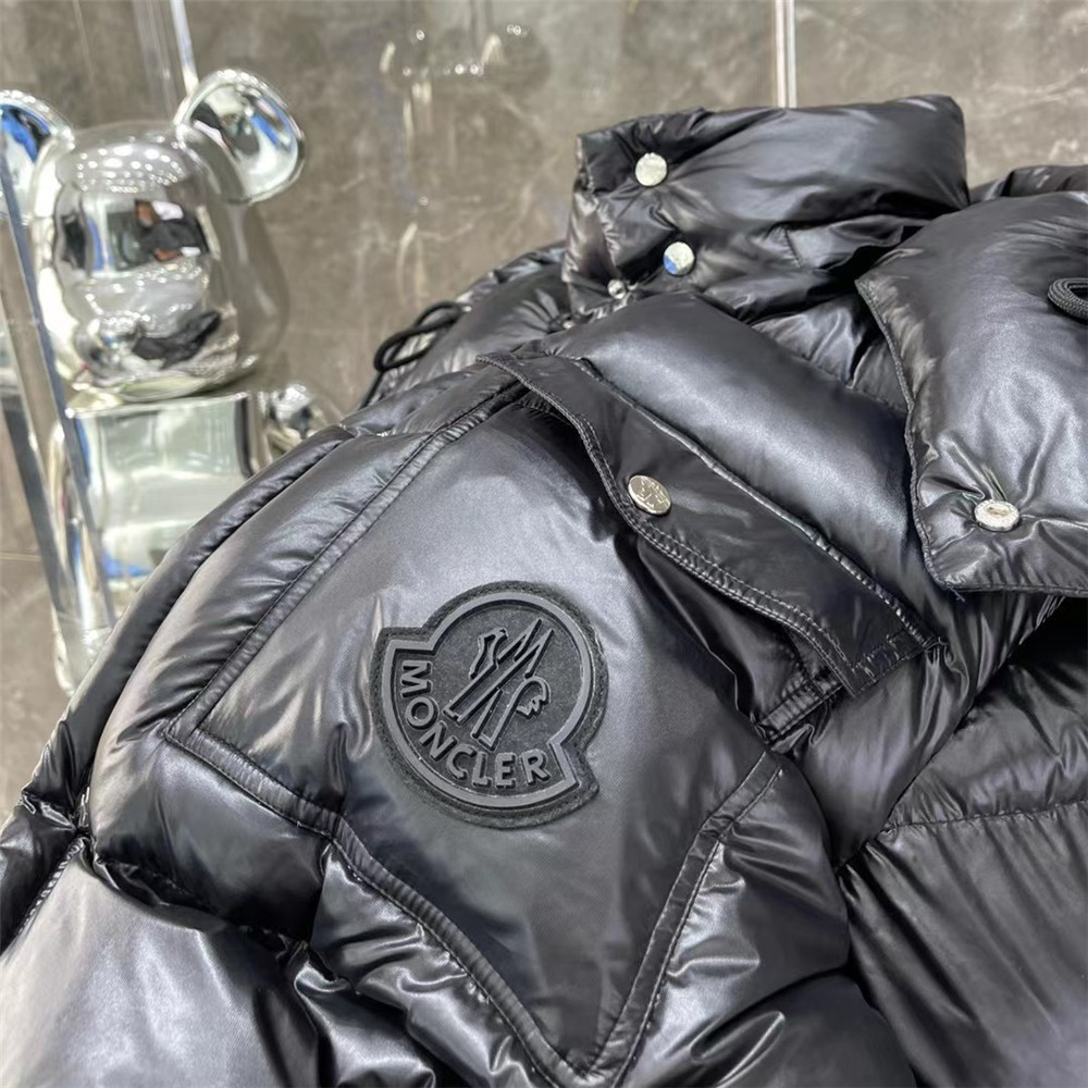 Moncler Lamentin Short Down Jacket - FashionPlug
