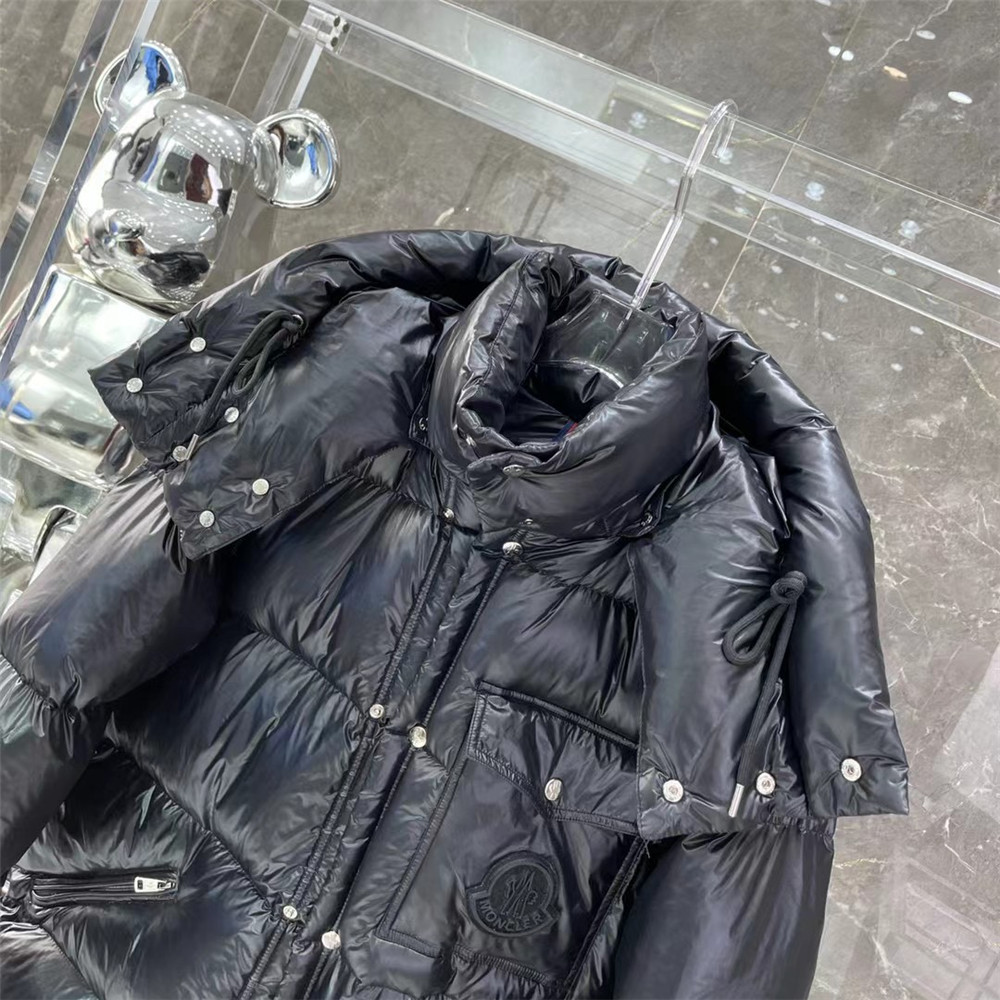 Moncler Lamentin Short Down Jacket - FashionPlug